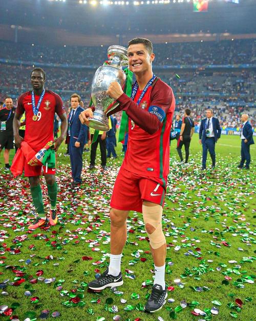 mezii ：我们需要更加关注团队合作，并决心再次赢得冠军