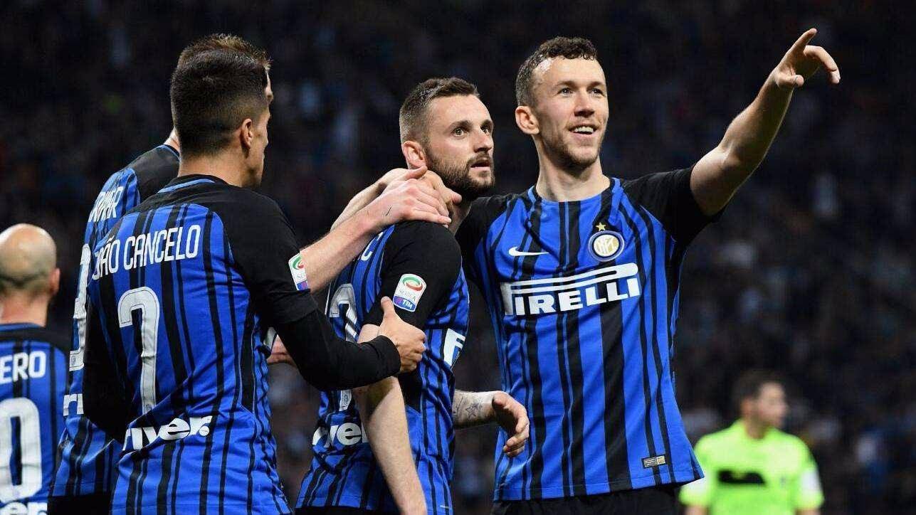 明天D组的首发阵容已公布：全神队将在首场比赛中对阵 LGD Gaming